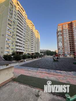 2-к квартира, вторичка, 61м2, 9/16 этаж