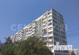 3-к квартира, вторичка, 70м2, 1/10 этаж