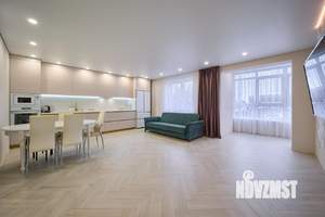 3-к квартира, вторичка, 123м2, 3/25 этаж