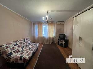 3-к квартира, вторичка, 61м2, 1/9 этаж