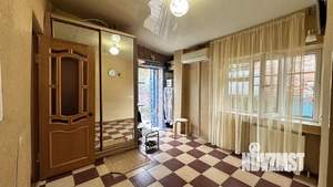 3-к квартира, вторичка, 55м2, 1/1 этаж