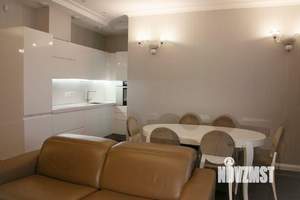 3-к квартира, вторичка, 91м2, 9/18 этаж