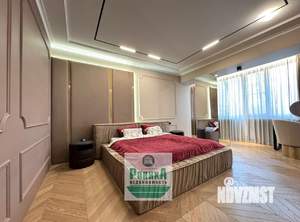 3-к квартира, вторичка, 140м2, 1/12 этаж