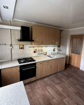 4-к квартира, вторичка, 101м2, 2/5 этаж