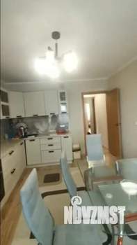 2-к квартира, вторичка, 61м2, 1/16 этаж