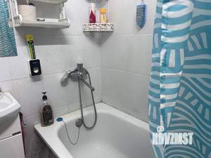 2-к квартира, вторичка, 49м2, 1/6 этаж