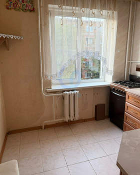 3-к квартира, вторичка, 52м2, 3/5 этаж