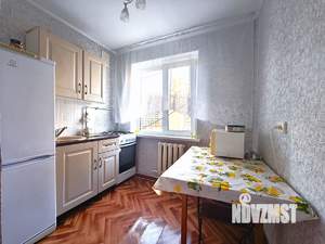 2-к квартира, вторичка, 47м2, 5/5 этаж