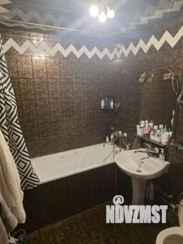 2-к квартира, вторичка, 58м2, 5/5 этаж