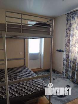 2-к квартира, вторичка, 62м2, 9/16 этаж