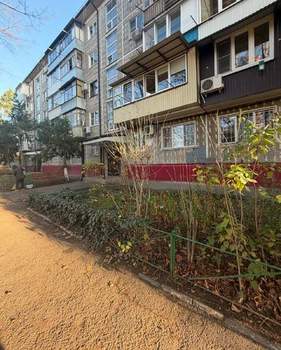 2-к квартира, вторичка, 45м2, 1/5 этаж