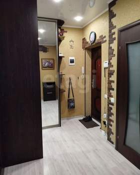 2-к квартира, вторичка, 42м2, 1/7 этаж