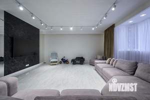 3-к квартира, вторичка, 140м2, 9/23 этаж