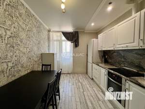 3-к квартира, вторичка, 70м2, 17/19 этаж