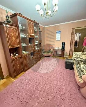 4-к квартира, вторичка, 75м2, 3/10 этаж