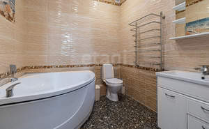 2-к квартира, вторичка, 84м2, 5/5 этаж