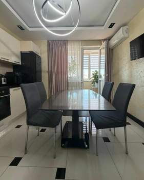 2-к квартира, вторичка, 63м2, 23/24 этаж