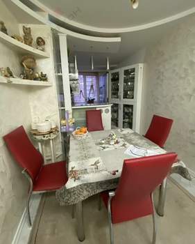 3-к квартира, вторичка, 82м2, 10/16 этаж