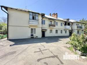 2-к квартира, вторичка, 42м2, 2/2 этаж
