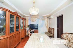 4-к квартира, вторичка, 74м2, 6/9 этаж