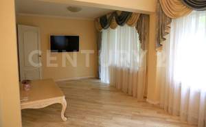 2-к квартира, вторичка, 63м2, 1/5 этаж