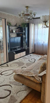 3-к квартира, вторичка, 62м2, 3/5 этаж