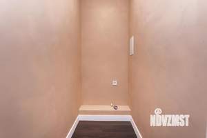 2-к квартира, вторичка, 61м2, 10/18 этаж