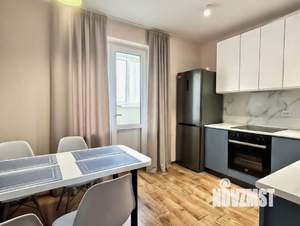 1-к квартира, вторичка, 37м2, 17/19 этаж