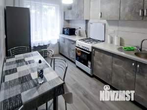3-к квартира, вторичка, 60м2, 1/5 этаж