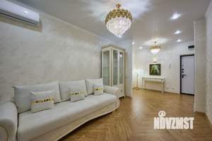 2-к квартира, вторичка, 70м2, 13/22 этаж