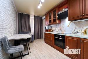 2-к квартира, вторичка, 63м2, 4/6 этаж