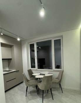 2-к квартира, вторичка, 42м2, 11/19 этаж