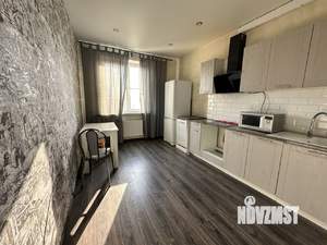 1-к квартира, вторичка, 42м2, 8/19 этаж