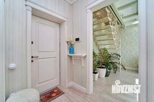 2-к квартира, вторичка, 52м2, 9/10 этаж