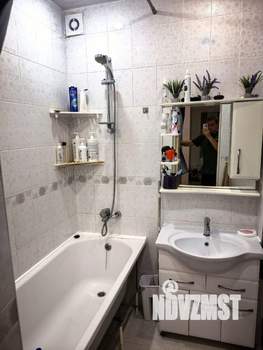 2-к квартира, вторичка, 60м2, 1/3 этаж