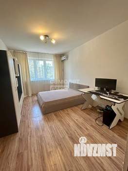 1-к квартира, вторичка, 40м2, 4/18 этаж