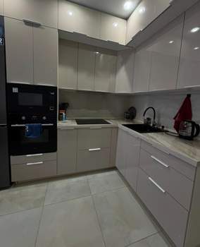 2-к квартира, вторичка, 60м2, 14/19 этаж