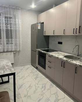 2-к квартира, вторичка, 61м2, 10/17 этаж