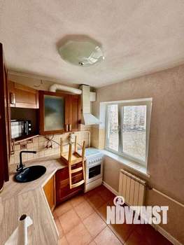 2-к квартира, вторичка, 42м2, 5/5 этаж