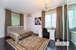 3-к квартира, вторичка, 112м2, 3/5 этаж