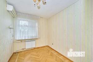 3-к квартира, вторичка, 64м2, 5/5 этаж