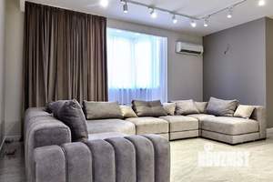 3-к квартира, вторичка, 140м2, 9/22 этаж