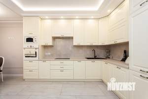 3-к квартира, вторичка, 100м2, 10/25 этаж