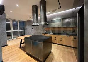 2-к квартира, вторичка, 82м2, 18/24 этаж