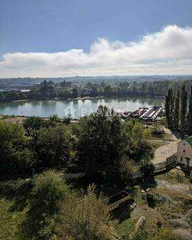 2-к квартира, вторичка, 90м2, 11/22 этаж