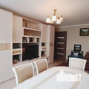 2-к квартира, вторичка, 70м2, 9/16 этаж