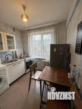 2-к квартира, вторичка, 46м2, 3/5 этаж