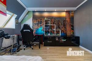 5-к квартира, вторичка, 144м2, 1/3 этаж