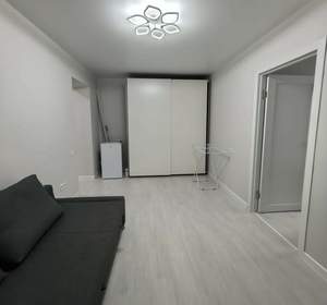 2-к квартира, вторичка, 36м2, 1/5 этаж