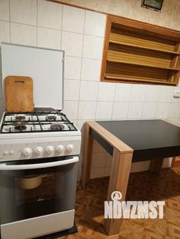 2-к квартира, вторичка, 42м2, 1/3 этаж